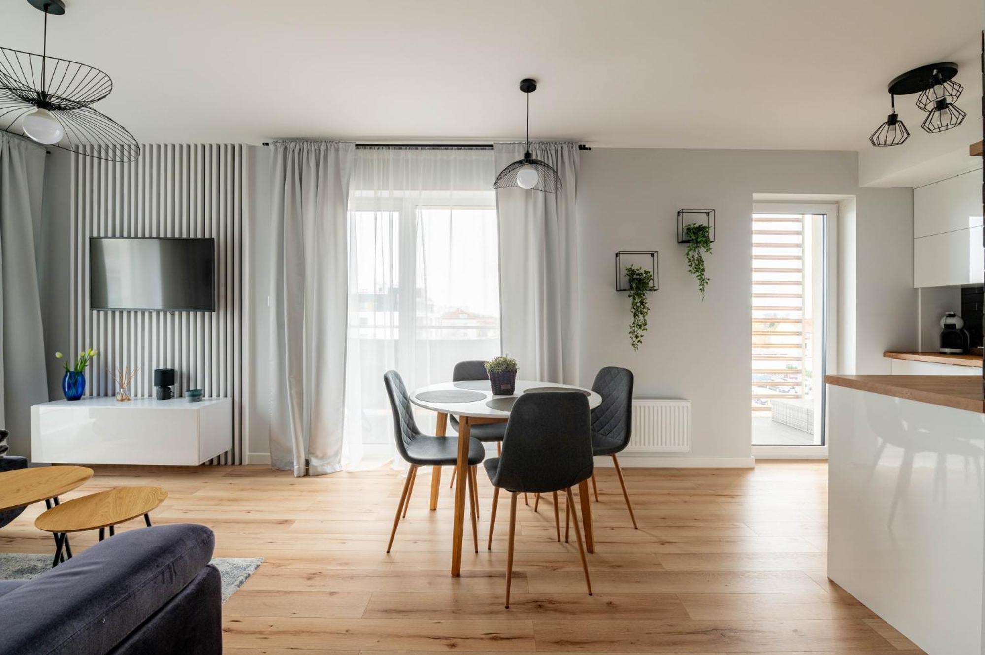 Horyzont Apartamenty - Navigator- Mozliwosc Wykupienia Sniadan!!! Колобжег Экстерьер фото